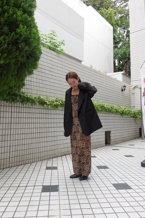 テーラードオーバージャケット